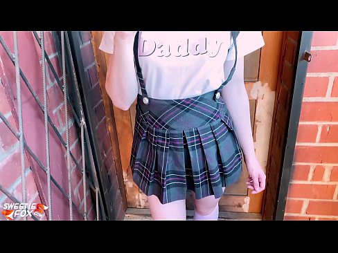 ❤️ Schoolgirl Sucks tagħha Dick profondament u fucks minflok klassijiet. Video tal-ħakk f'mt.porngipfy.ru ❌️❤