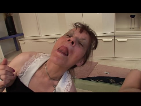 ❤️ Żewġ nanniet u nannu wieħed għandhom threesome Video tal-ħakk f'mt.porngipfy.ru ❌️❤